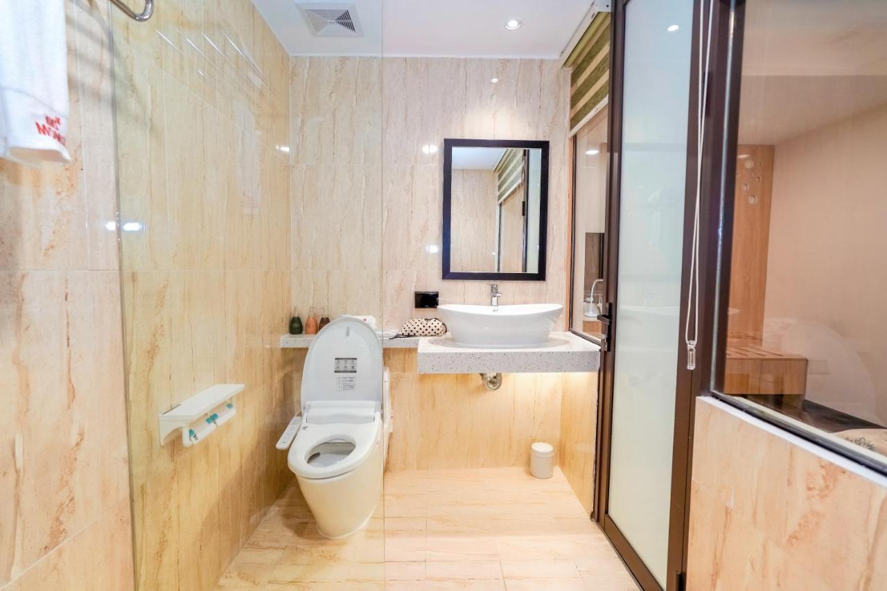 Momizi Hotel Hai Phong Esterno foto